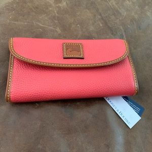 New Dooney & Bourke wallet
